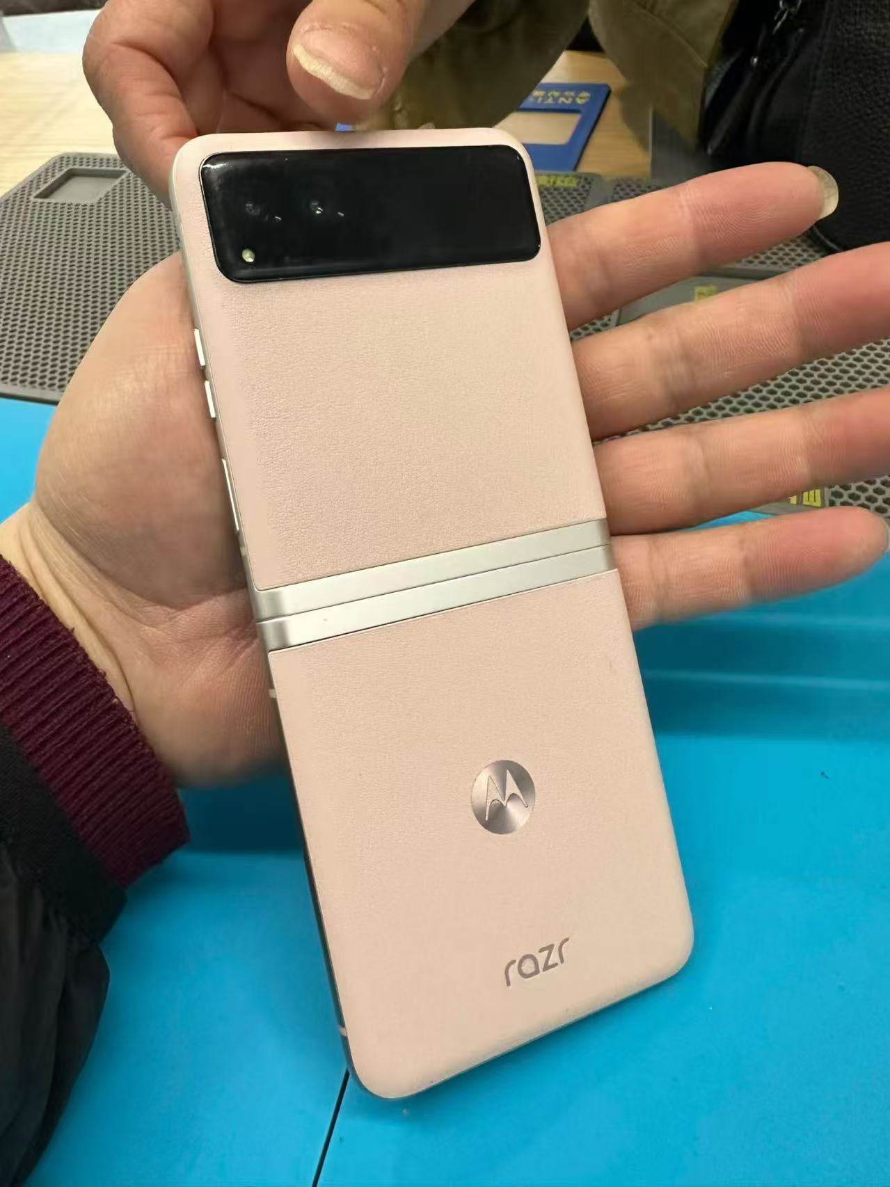 手机维修交付前检查示意四