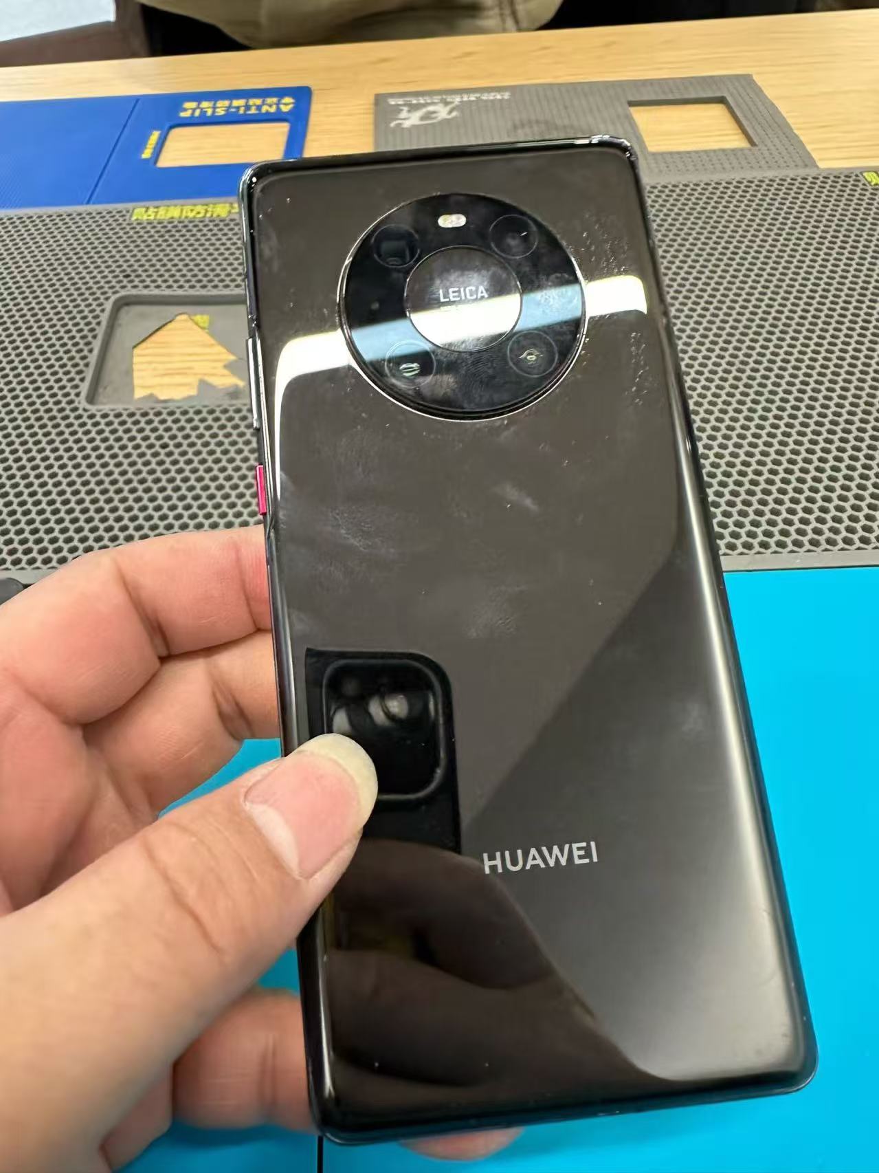 手机维修检测环境示意一